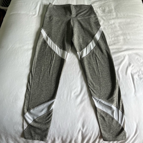 Aerie Leggings with Mesh Cutouts - Picture 2 of 3